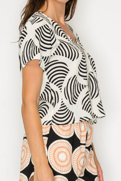Through The Maze Top