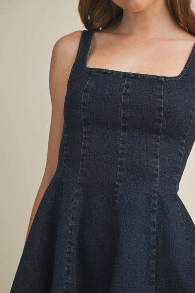 Thompson Dress