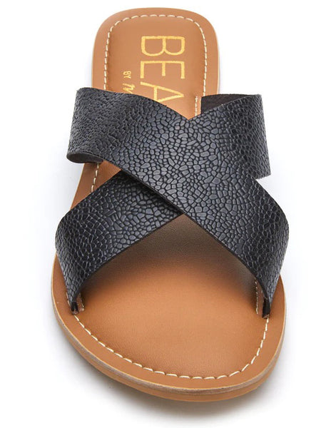Pebble Black Stingray Sandals